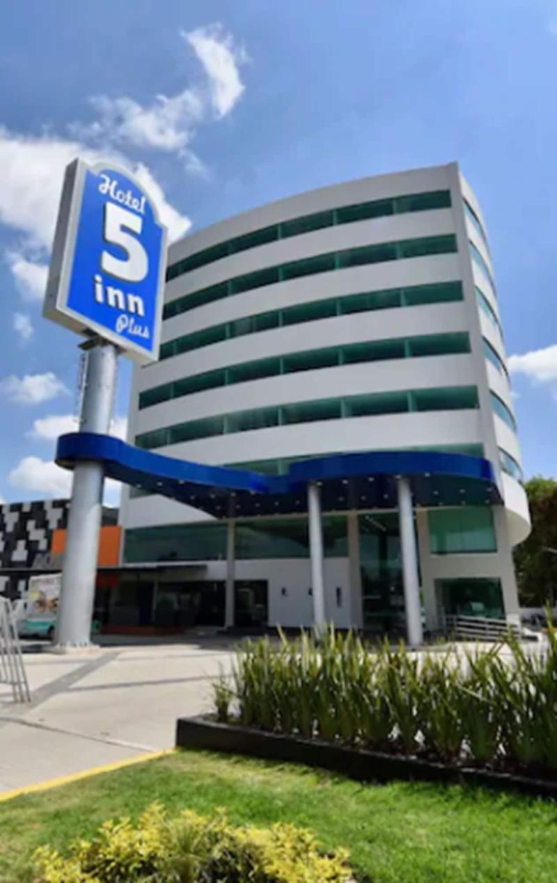 Hotel 5 Inn Plus — general view
