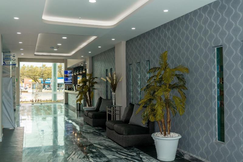 Hotel 5 Inn Plus image