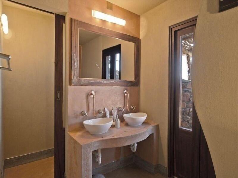 Hoodia Desert Lodge image
