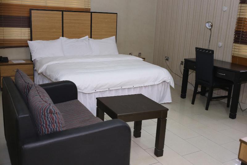 Aliz Ambruz Hotel image