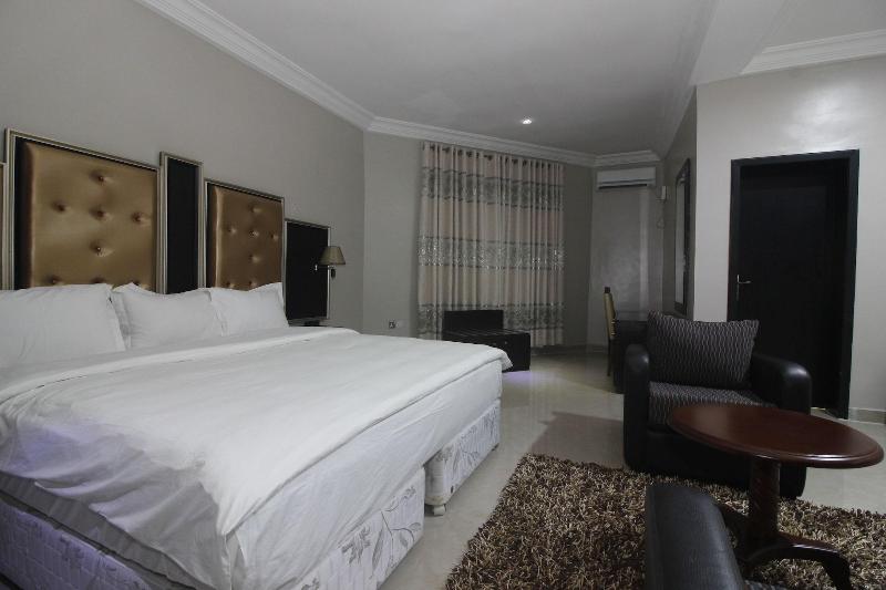 Aliz Ambruz Hotel image