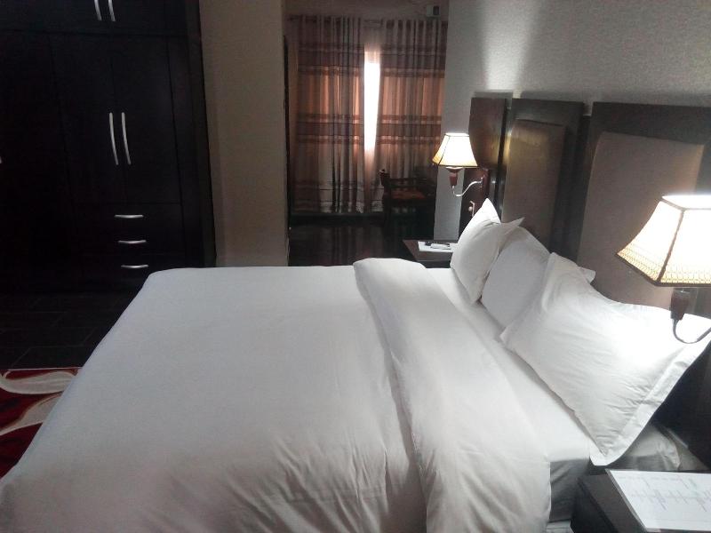 Aliz Ambruz Hotel image