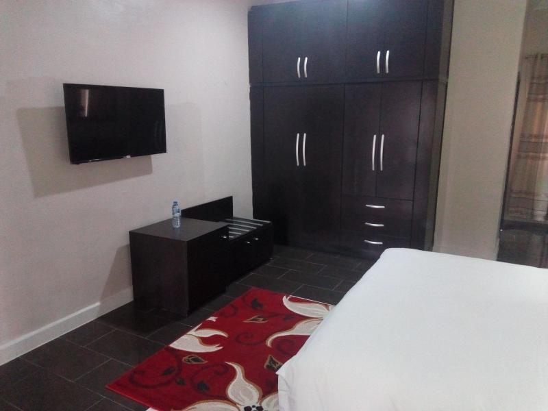Aliz Ambruz Hotel image