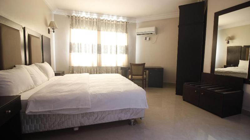 Aliz Ambruz Hotel image