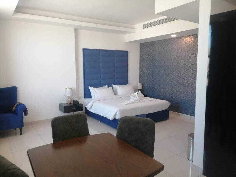 Parkside Plaza Hotel - Muscat image
