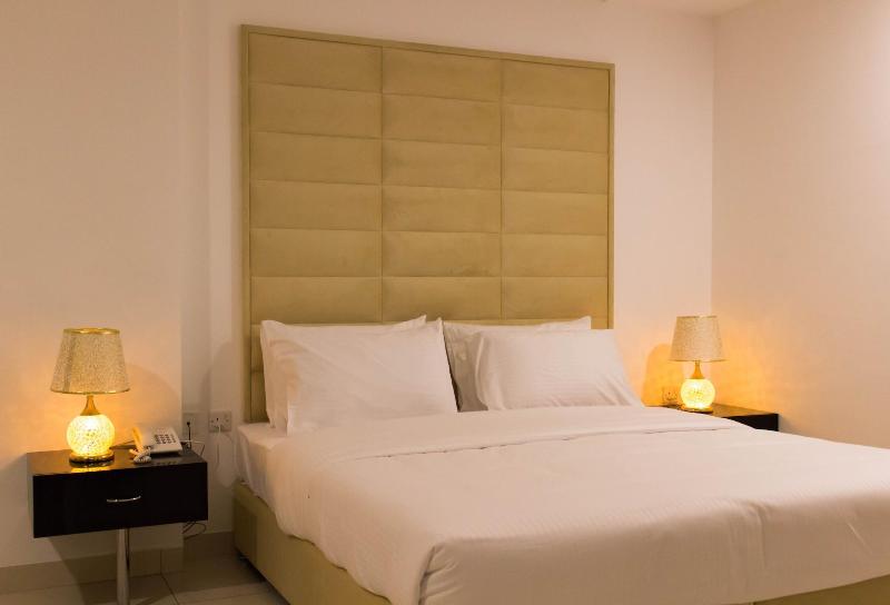 Parkside Plaza Hotel - Muscat image