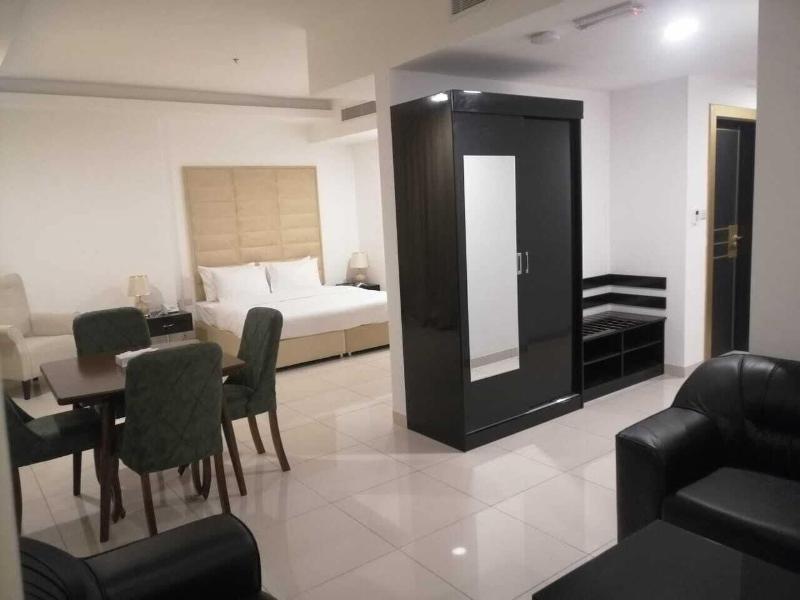 Parkside Plaza Hotel - Muscat image