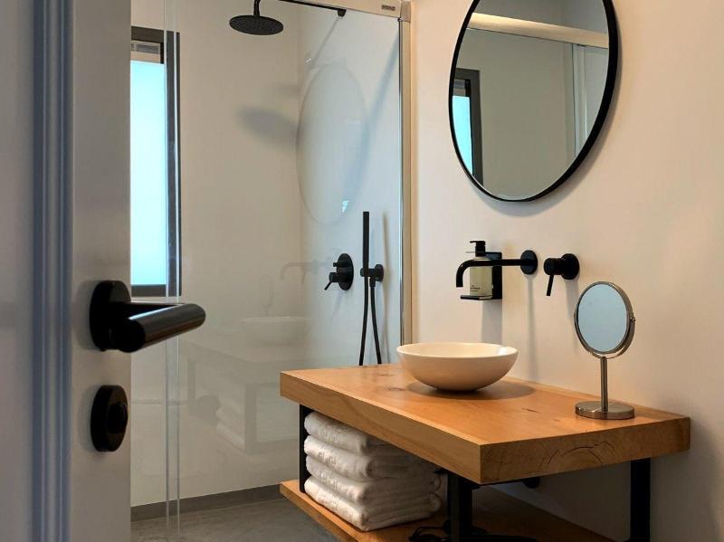 Calheta Boutique Houses - Adults Only image