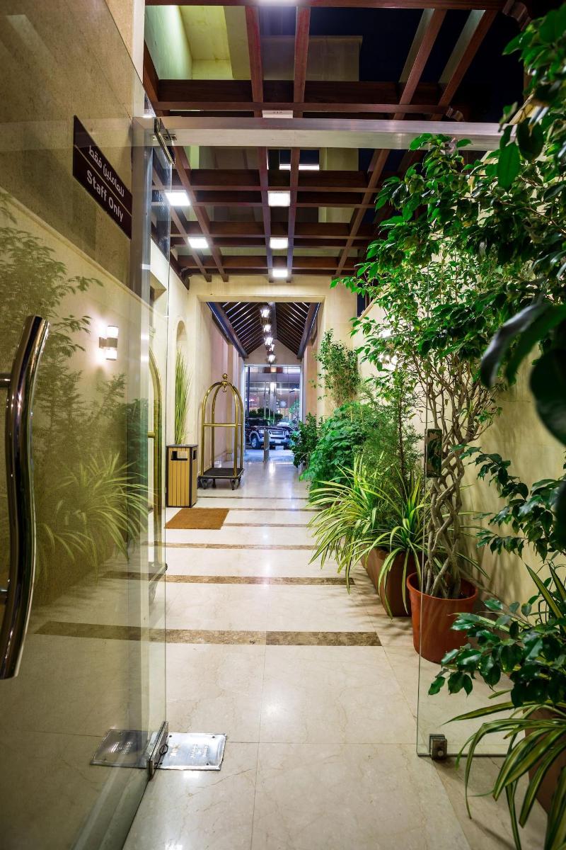 Sun Park Hotel Suites image