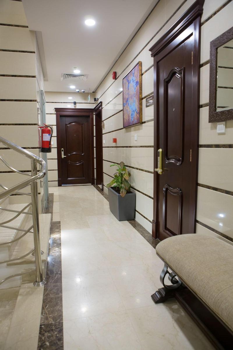 Sun Park Hotel Suites — exterior view