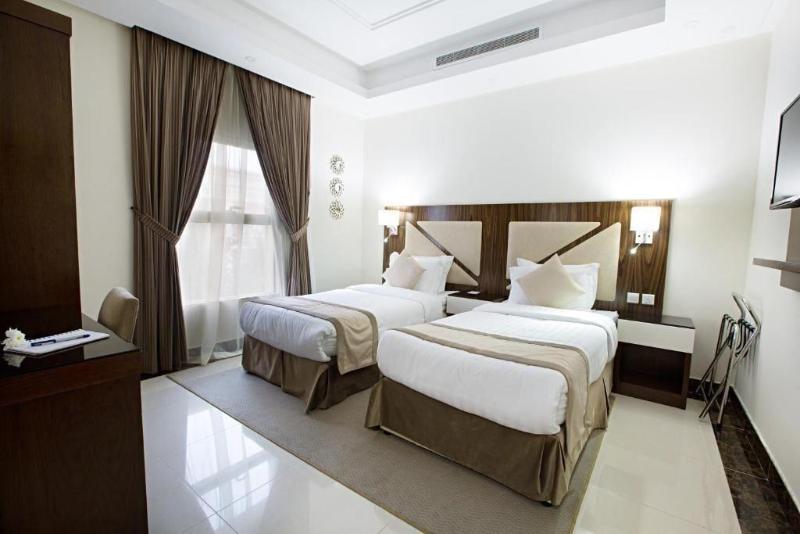 Sun Park Hotel Suites image