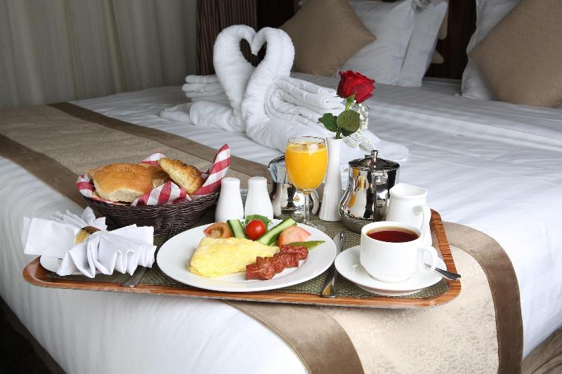 Sun Park Hotel Suites image