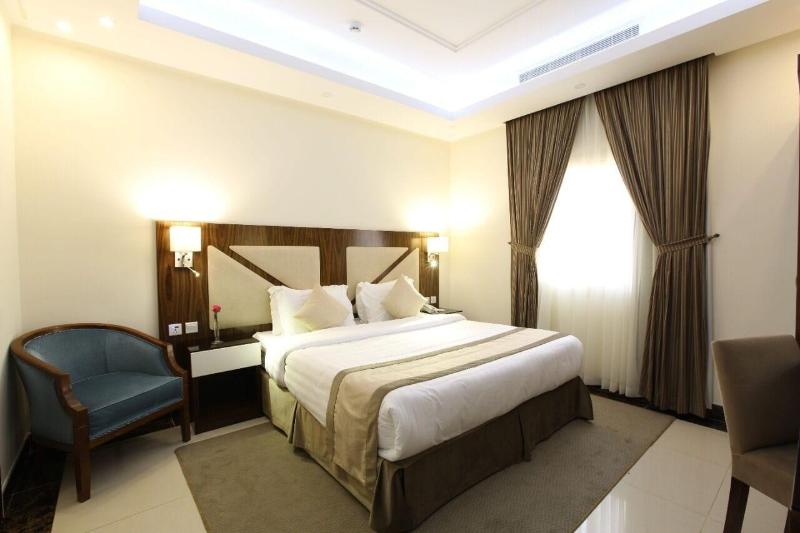 Sun Park Hotel Suites image