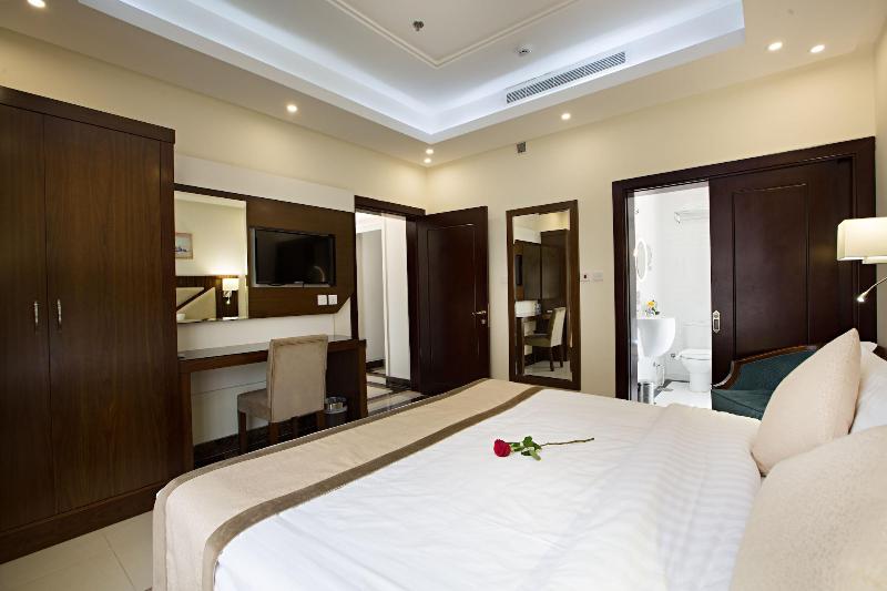 Sun Park Hotel Suites image