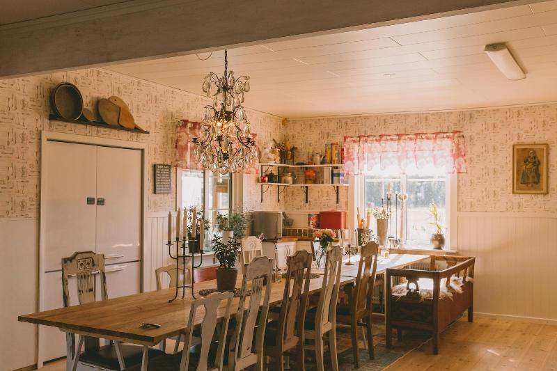 Farmlodge image