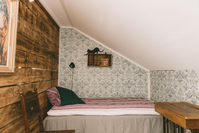 Farmlodge image
