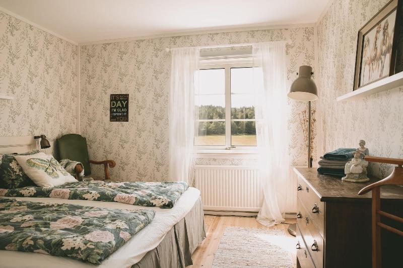 Farmlodge image