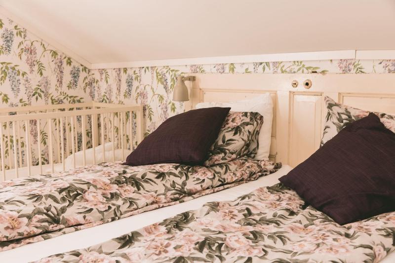 Farmlodge image