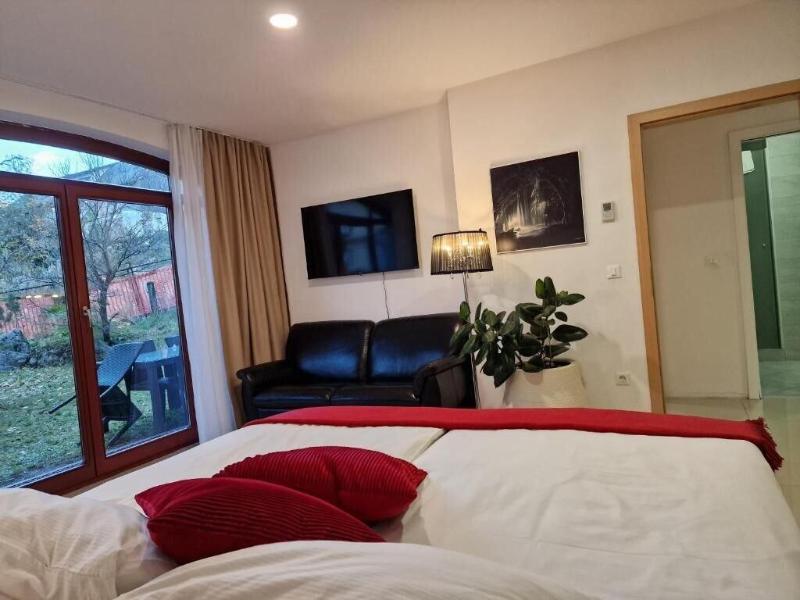 Pr Klaudiji Guest House Bled image