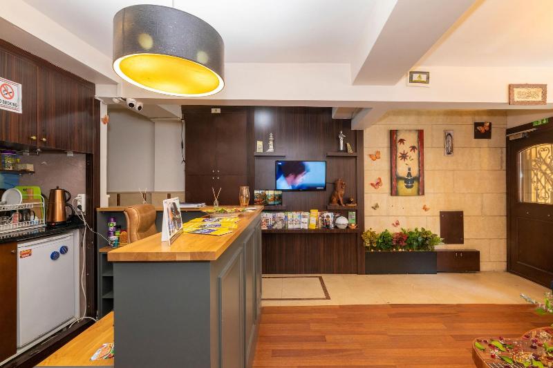 Opera House Hotel image