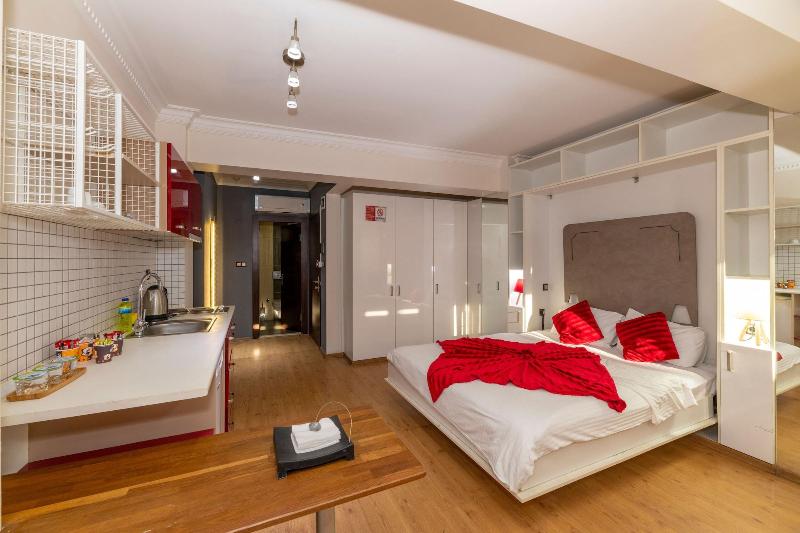 Opera House Hotel image