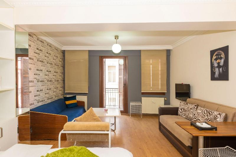 Opera House Hotel image