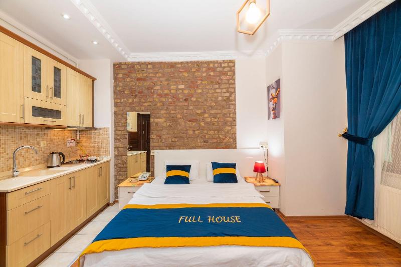 Opera House Hotel image