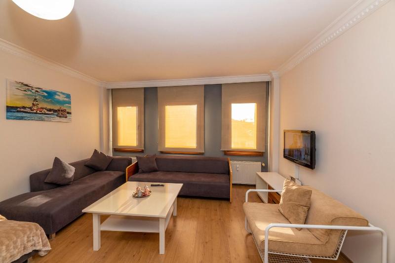Opera House Hotel image