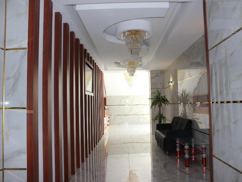 Quars Suite image