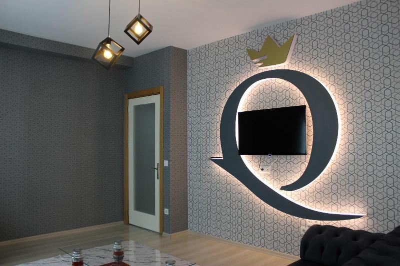 Quars Suite image