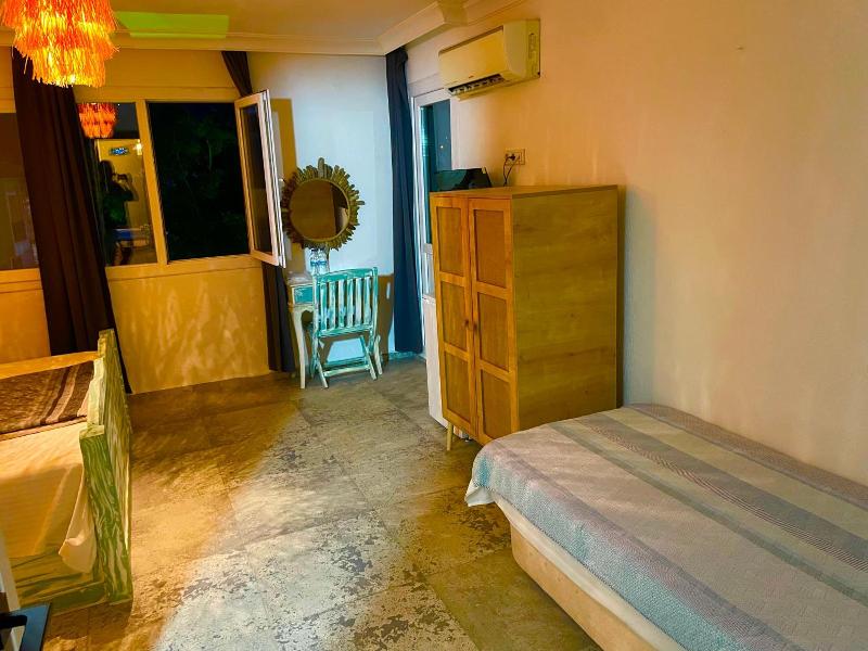 Barba Otel image