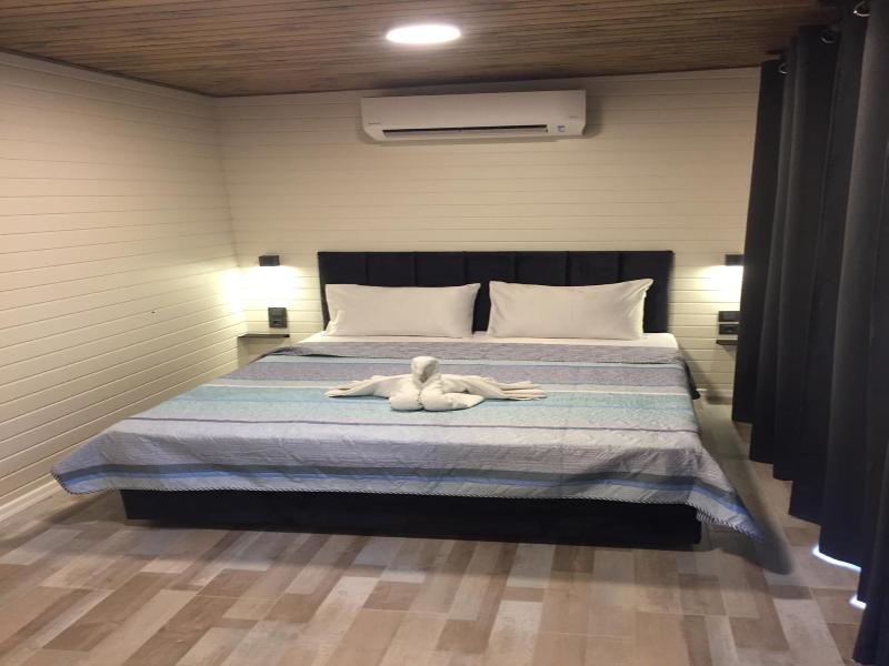 Barba Otel image