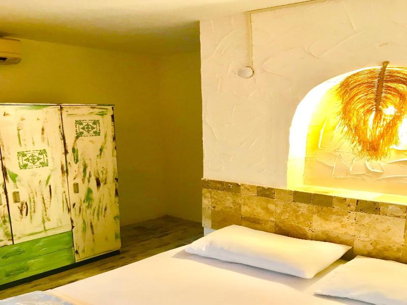 Barba Otel image