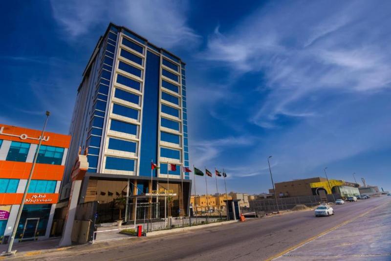 The Gate Hotel and Apartments image