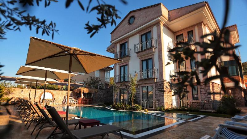 Sukha Cunda Otel