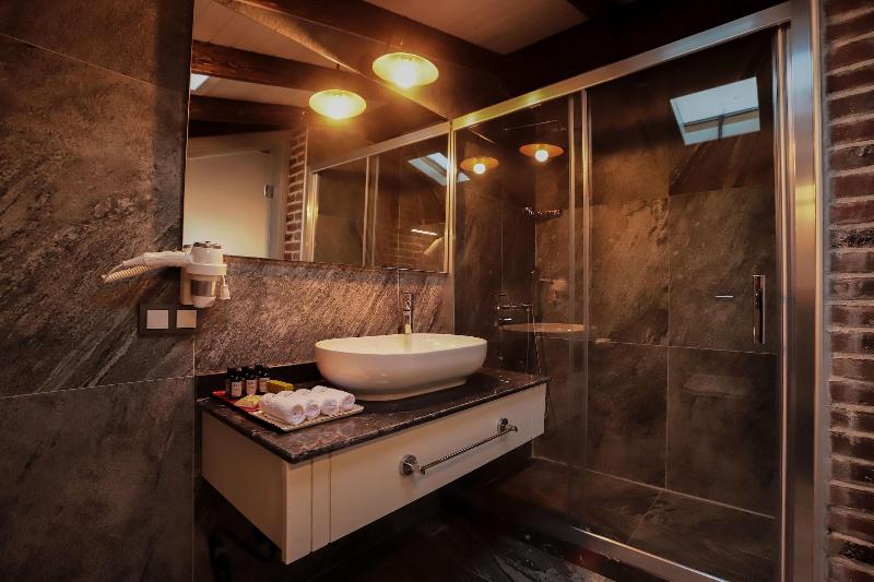 Sukha Cunda Otel 2