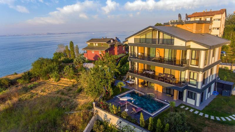 Taksim Elysium Residence CTS image
