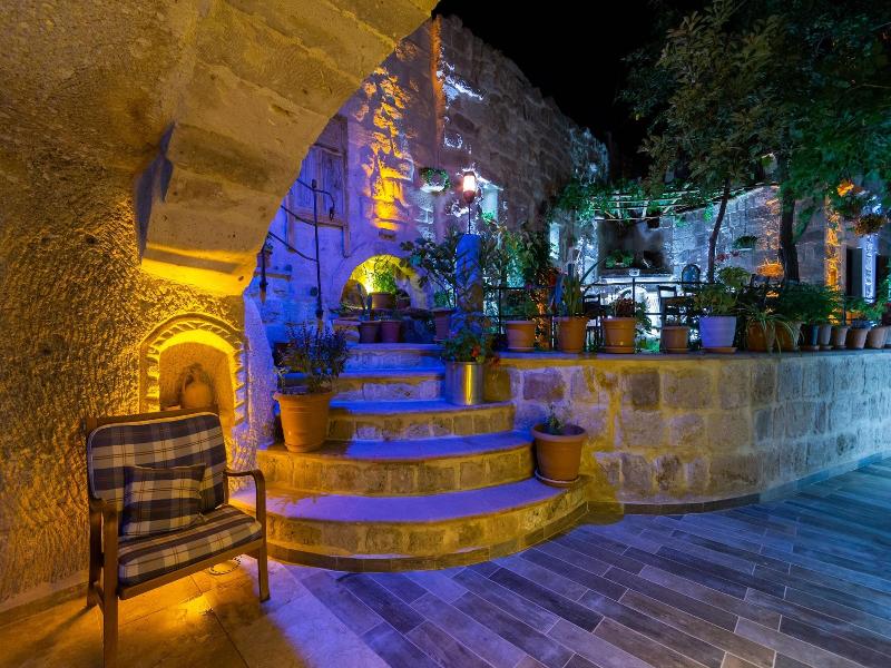 Vintage Cave House image