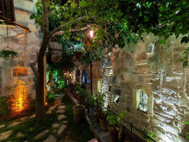 Vintage Cave House image