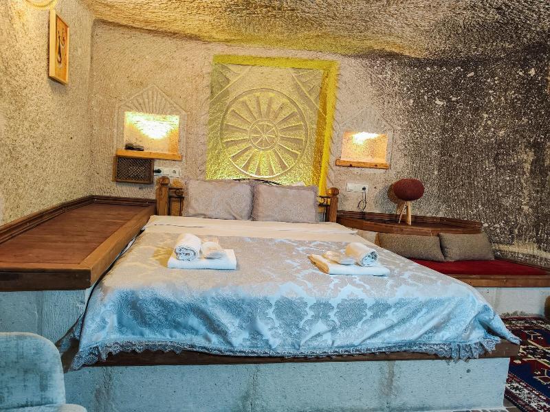 Vintage Cave House image