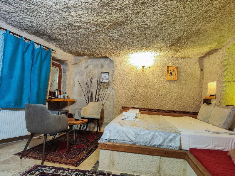 Vintage Cave House image