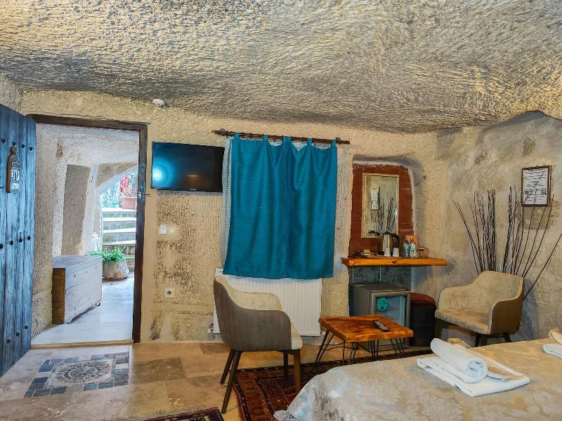 Vintage Cave House image