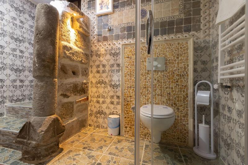 Vintage Cave House image