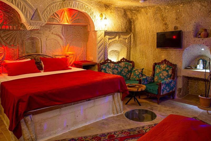 Vintage Cave House image