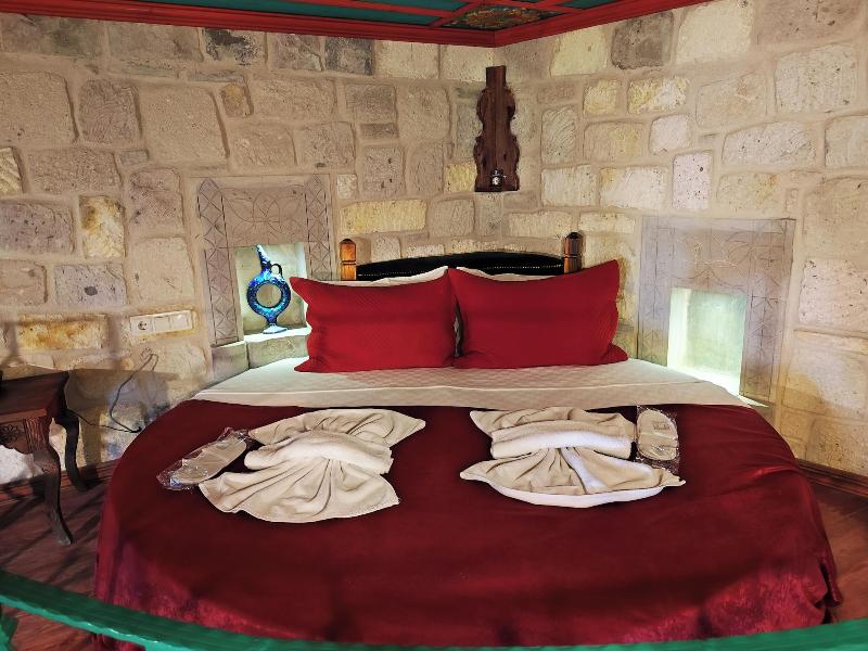 Vintage Cave House image