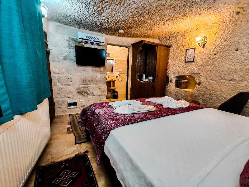 Vintage Cave House image