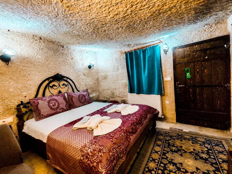 Vintage Cave House image