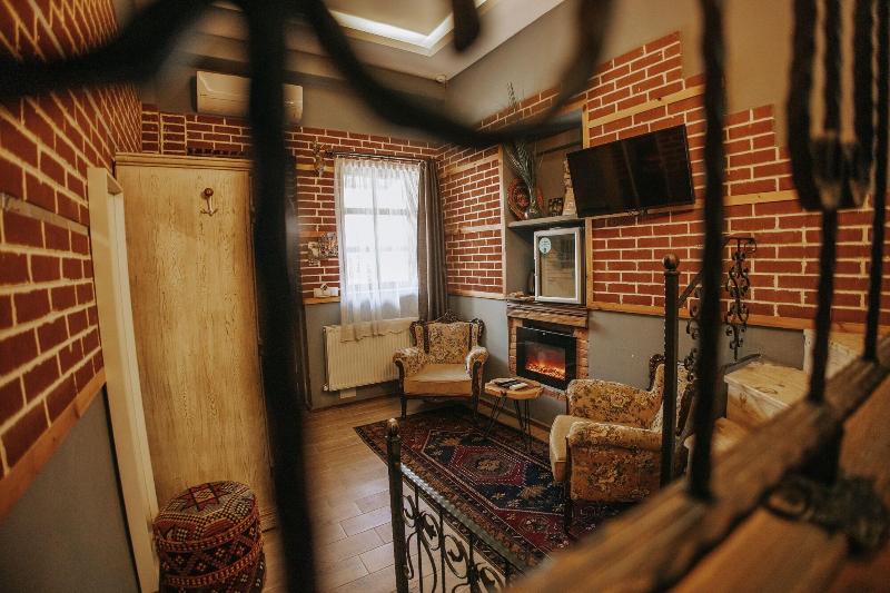 Vintage Cave House image