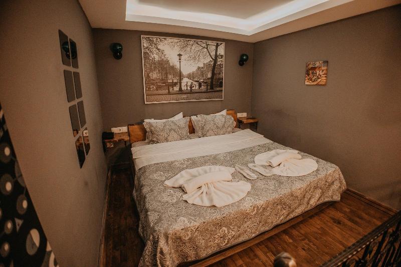 Vintage Cave House image