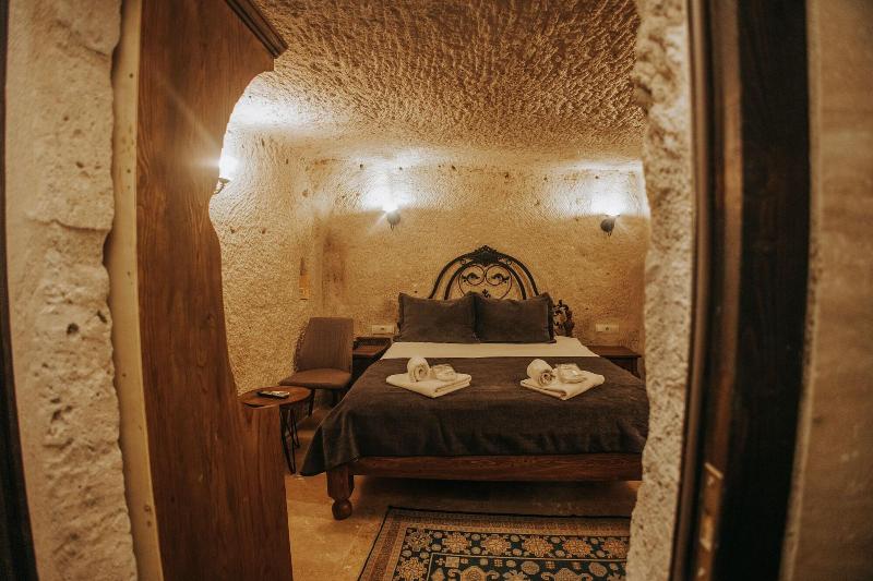 Vintage Cave House image